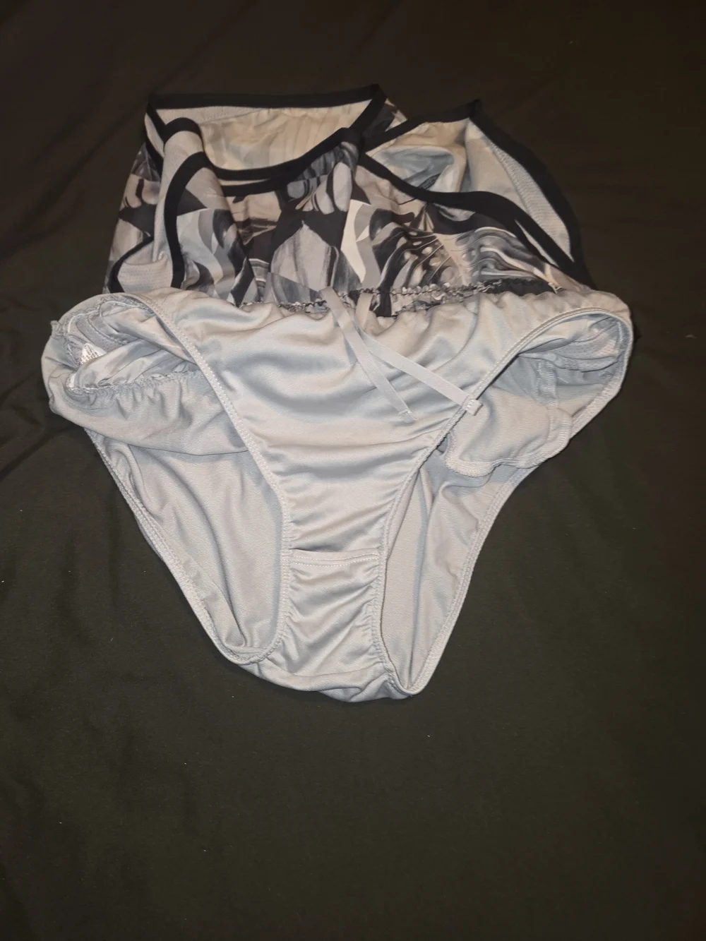Nike Dri-FIT Womens Medium Running Shorts Black White Tropical Leaf Print - Picture 6 of 7